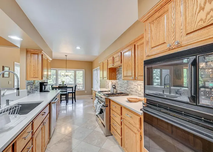 Forested In W/ Large Deck & Grill! *